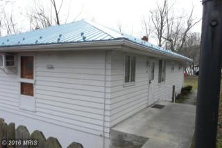 182 Fort Ave, Medley, WV 26726-2611