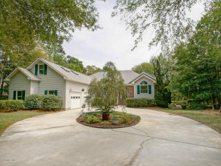 126 Pine Needle Dr, Hampstead, NC 28443-3689
