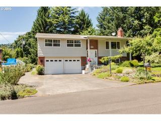 13583 63 Pl, Portland OR  97219-8151 exterior