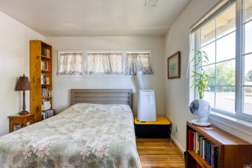 650 Mendocino Dr, Ukiah CA  95482-5606 exterior