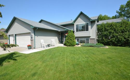 7322 31st St, Saint Paul MN  55128-4030 exterior