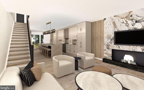 2816 9th St, Philadelphia, PA 19133-2042