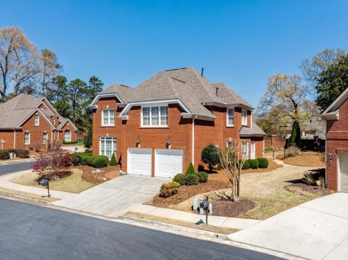 5249 Magnolia Walk Cir, Atlanta, GA 30338-3737