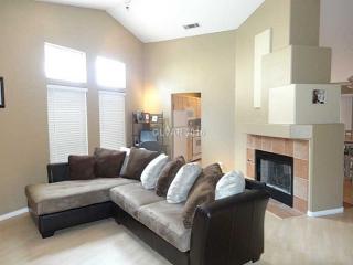 864 Woodtack Cove Way, Henderson NV  89002-5110 exterior