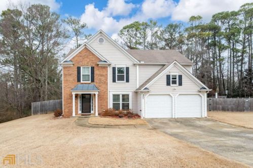 2932 Masonwood Dr, Kennesaw, GA 30152-7413