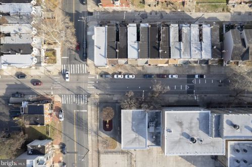 779 44 St, Philadelphia PA 19104-2939 exterior