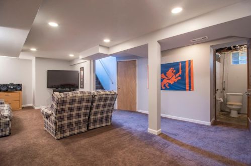 2267 Deblin Dr, Cincinnati OH  45239-5678 exterior