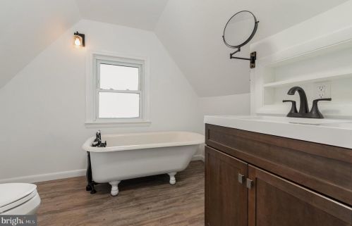 226 Baltimore St, Carlisle PA 17013-3702 exterior