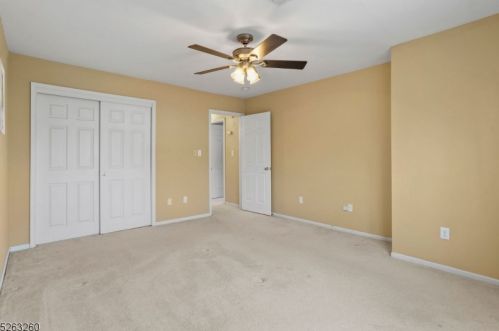 20 Grant Way, Princeton NJ  08540-1600 exterior