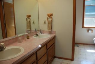 1524 Birdie Dr, Corvallis OR  97333-1158 exterior