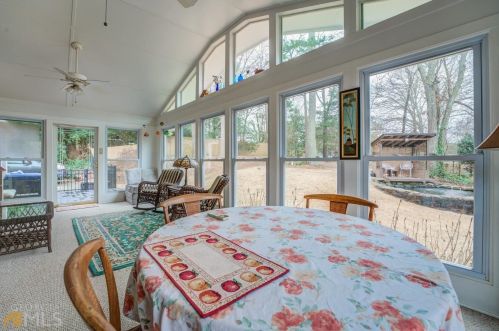 1250 Pine Knoll Ln, Conyers GA  30013-1246 exterior