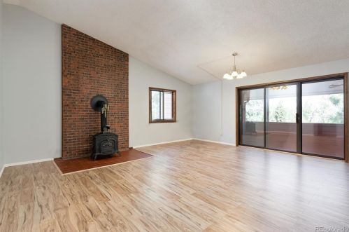 1925 Centennial Dr, Broomfield CO 80027 exterior