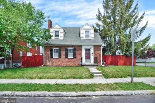 1239 Edison St, York, PA 17403-1816