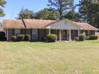 6614 Fran Dr, Macon, GA 31216-6510