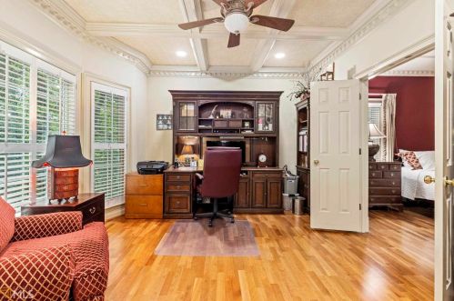 250 Cameron Ridge Dr, Atlanta GA  30328-4709 exterior