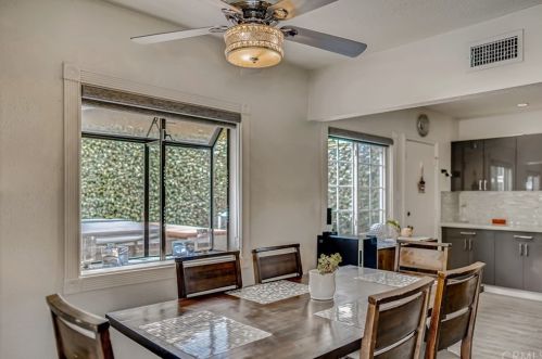 1111 Beacon Ave, Anaheim CA  92802-1811 exterior