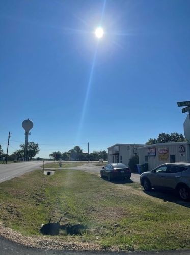 801 Caldwell St, Webberville TX 78653-3368 exterior