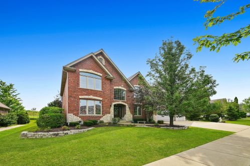 12465 Thornberry Dr, Lemont IL  60439-4616 exterior