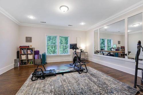 3573 Brookleigh Ln, Atlanta GA  30319-2219 exterior