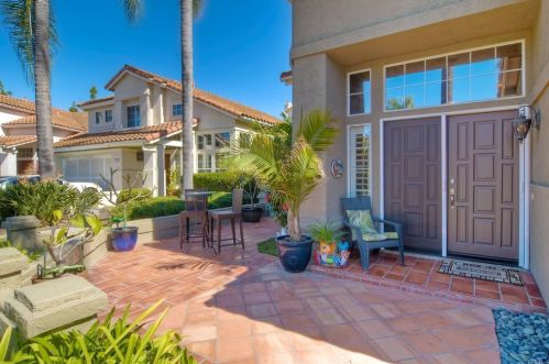 7020 Via Cabana, Carlsbad, CA 92009-6627