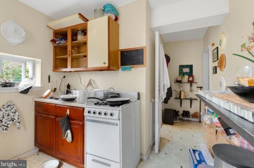 1138 19 St, Philadelphia PA  19146-2936 exterior