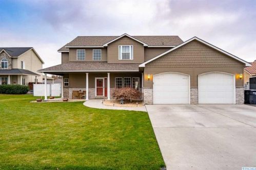 1608 Road 52, Pasco, WA 99301-2312
