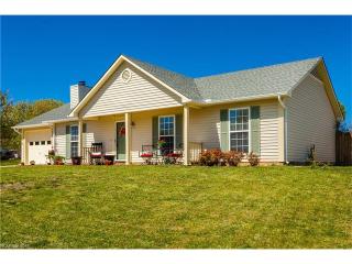 1011 Thorncrest Dr, Fletcher, NC 28732-9294