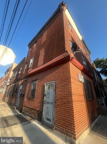 1801 16 St, Philadelphia PA  19145-2202 exterior