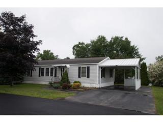7 Dockside Ln, Rochester, NH 03867-4596