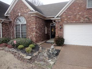 632 Landing Party Ln, Piperton, TN 38017-7106