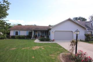 4724 Pendleton Pl, Peoria IL  61615-2841 exterior