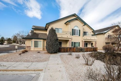 8653 Dry Creek Rd, Denver CO exterior