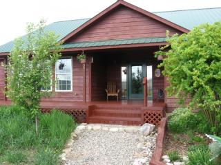 1257 Seneca Dr, Gunnison, CO 81230-8797