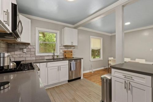 2240 Brannen Rd, Atlanta GA  30316-4120 exterior