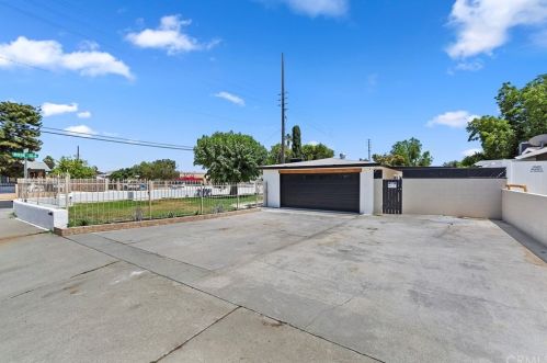 5058 Rose Ave, Riverside, CA 92505-2642