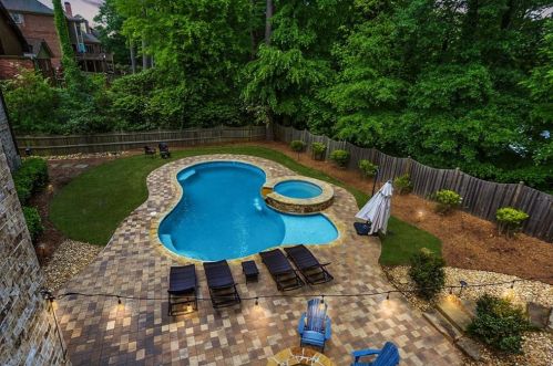 2292 Meadowvale Dr, Atlanta GA  30345-3543 exterior