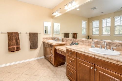 16352 Sierra Heights Dr, Riverside CA  92503-8457 exterior