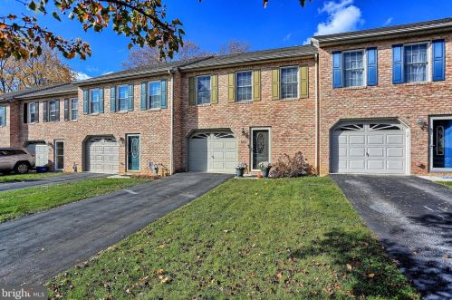 657 Hartman Ave, Hanover, PA 17331-3710