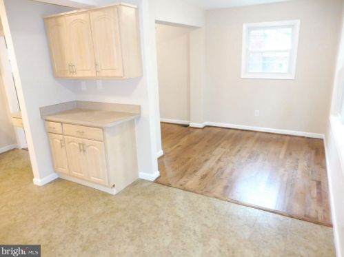 130 Fleetwood Ter, Silver Spring MD  20910-5511 exterior