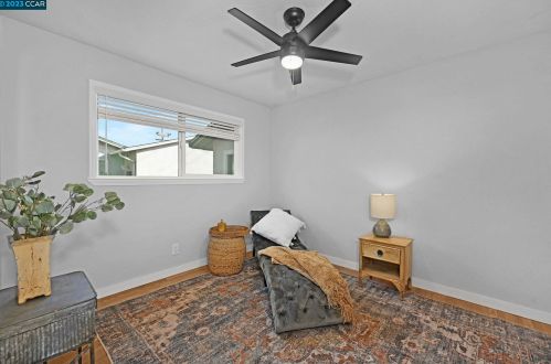 1374 Washington Blvd, Concord CA  94521-4002 exterior
