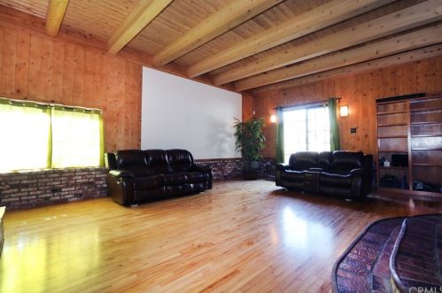 7132 Delaware St, Riverside CA  92504-3904 exterior