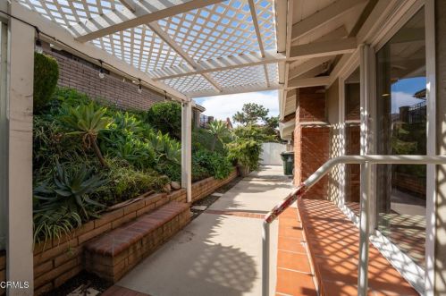 5292 Rural Ridge Cir, Anaheim CA  92807-4647 exterior