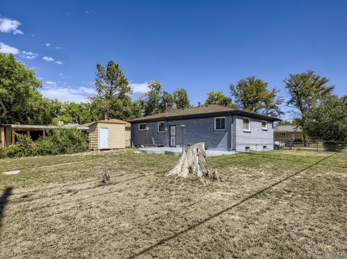 1301 Troy St, Denver CO  80011-6449 exterior