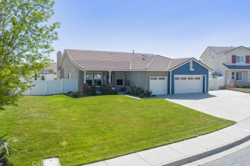 42304 73rd St, Lancaster, CA 93536-7385