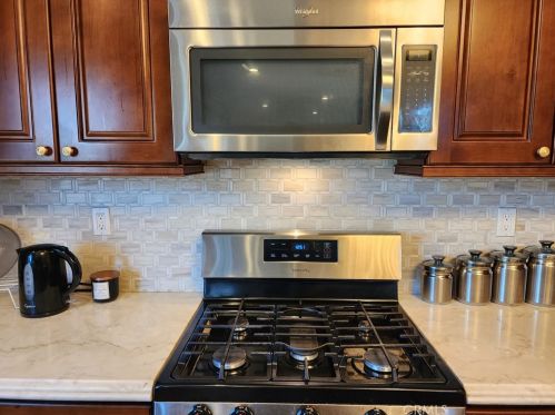 14012 Quailridge Dr, Riverside CA  92503-7201 exterior