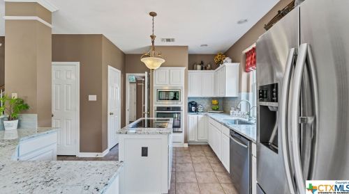 14018 Possum Tree Rd, San Antonio, TX 78232-4959