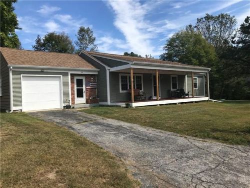 14 Reynolds Plat Rd, Glocester, RI 02814-2802