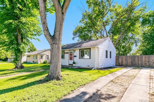 2290 Knox Ct, Denver, CO 80219-5341