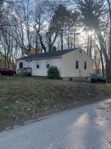 58 Route 125, Kingston, NH 03848-3562