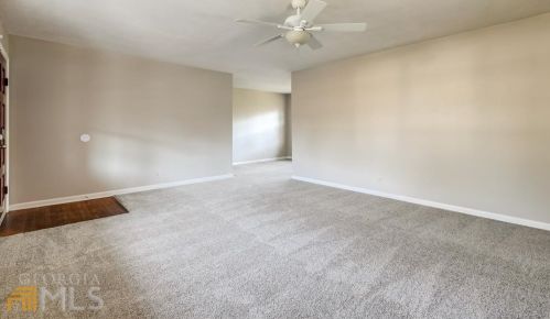 1289 Hicks Cir, Conyers GA  30012-4219 exterior